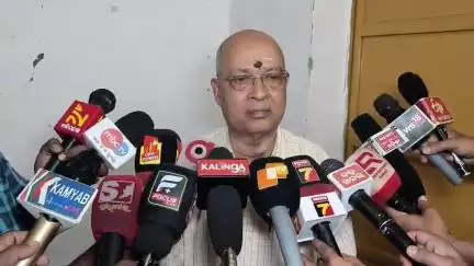 ଅନୁଗୋଳ: ଜଗନ୍ନାଥ ମନ୍ଦିର ଠାରେ ଆସନ୍ତାକାଲି ରଥ ଯାତ୍ରା ନେଇ ସାମ୍ୱାଦିକ ସମ୍ମିଳନୀରେ ପ୍ରତିକ୍ରିୟା ରଖିଲେ ମନ୍ଦିର କମିଟି ସଦସ୍ୟ