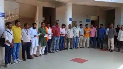 अरेराज: अंतर्राष्ट्रीय नशा मुक्ति दिवस के अवसर पर अरेराज के बीडीओ की अध्यक्षता में कर्मियों ने ली शपथ