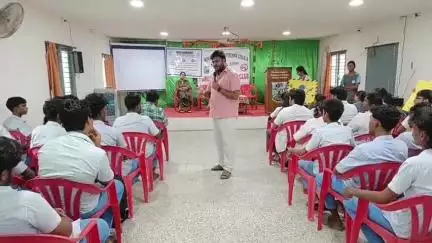 வாலாஜாபாத்: காரப்பேட்டையில் உள்ள தனியார் மருத்துவர் கல்லூரி சார்பில் தொழில்நுட்ப கல்லூரி மாணவர்களுக்கு போதைப்பொருள் குறித்த விழிப்புணர்வு