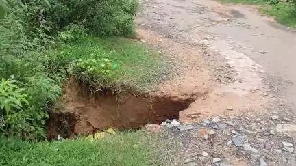 বলরামপুর: বেহাল তেঁতলো গ্রামের রাস্তা, সমস্যায় গ্রামবাসীরা #jansamasya