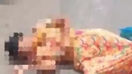 पाली में सड़क पर लेटी महिला बोली मुझे मरना है चीख कर कहती रही मैं जीना नहीं चाहती लोगों ने समझाइश कर किनारे बैठाया