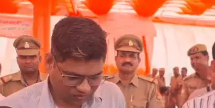 बहराइच: बहराइच जनपद में संभावित बाढ़ को देखते हुए की गई मॉकड्रिल, अफवाह फैलाने वालों पर की जाएगी कार्रवाई: सीआरओ ने दी जानकारी