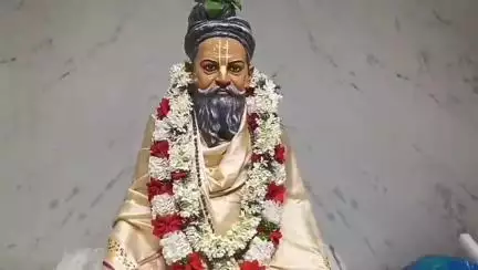 বারাবনী: রথযাত্রার আগের দিন হয় প্রভু জগন্নাথের স্নানযাত্রা বরাকর গৌরাঙ্গ মন্দিরে