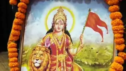 देहरादून: आपातकाल के 50 वर्ष पूर्ण होने पर मुख्यमंत्री पुष्कर सिंह धामी ने इसे काला अध्याय बताया