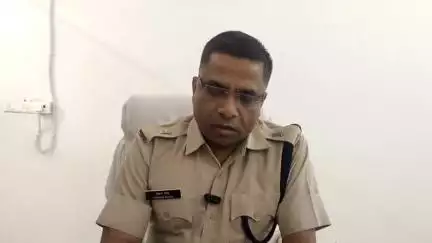 मऊगंज: लौर पुलिस ने देवतालाब के पास 60 सीसी नशीली कफ सिरप के साथ दो आरोपियों को किया गिरफ्तार