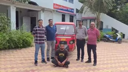 ભુજ: સરપટનાકા વિસ્તારમાંથી લોકલ ક્રાઈમ બ્રાન્ચે આધાર પુરાવા વગરના 750 કિલો ચોખાનો જથ્થો ઝડપી પાડ્યો