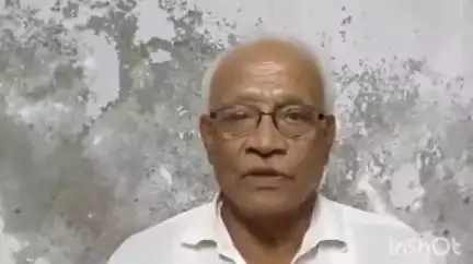 গাইঘাটা: আজ গাইঘাটার জলেশ্বর এ  বৈঠক করলেন জেলা কংগ্রেসের কার্যকারী সভাপতি কৃষ্ণপদচন্দ্র