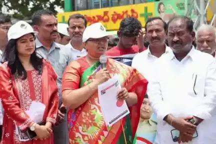 హుస్నాబాద్: నేటి యువత డ్రగ్స్ బారినపడి జీవితాలు నాశనం చేసుకోకుండా అవగాహన కల్పించడం ప్రతి ఒక్కరి బాధ్యత : కలెక్టర్ హైమావతి
