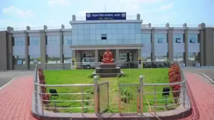 बालोद: संयुक्त जिला कार्यालय परिसर में पार्किंग के लिए निर्देश जारी, गलत तरीके से गाड़ी खड़ी करने पर होगी कार्रवाई