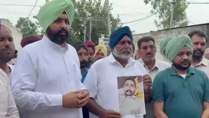 ਜਲਾਲਾਬਾਦ: ਪਿੰਡ ਖੈਰੇ ਕੇ ਉਤਾੜ ਦਾ ਰਹਿਣ ਵਾਲਾ ਕਿਸਾਨ ਦਾ ਲੜਕਾ ਤਾਰਬੰਦੀ ਪਾਰ ਖੇਤੀ ਕਰਨ ਗਿਆ ਵਾਪਿਸ ਨਹੀਂ ਆਇਆ, ਗਿਆ ਪਾਕਿਸਤਾਨ, ਪਰਿਵਾਰ ਪਰੇਸ਼ਾਨ