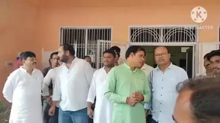 ନୂଆପଡା: ଅତିରିକ୍ତ ଜିଲ୍ଲାପାଳ ଙ୍କୁ ଜିଲ୍ଲାପାଳ ଙ୍କ କାର୍ଯ୍ୟାଳୟରେ ସାକ୍ଷାତ କଲେ ବିଜୁ ଜନତା ଦଳ ପ୍ରତିନିଧି ମଣ୍ଡଳୀ