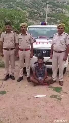 जालौर: जालौर की कोतवाली पुलिस ने धारदार छुरा लेकर घूमते एक आरोपी को किया गिरफ्तार