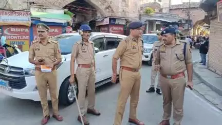 जिले में मोहर्रम को लेकर पुलिस अलर्ट, IG प्रवीण कुमार ने किया रूट मार्च
