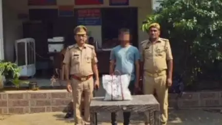 कोल: थाना सासनीगेट पुलिस टीम ने 2 किलो 150 ग्राम अवैध नशीला पदार्थ गाँजा सहित शातिर अभियुक्त को किया गिरफ्तार