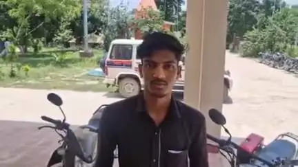 श्रीनगर: रानीबाङी गांव में अज्ञात व्यक्ति ने दरवाजे पर से मोबाइल फोन की चोरी की, थाने में दिया आवेदन