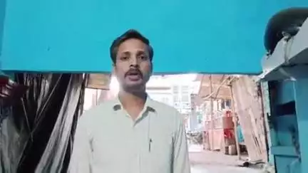 रजौन: रजौन बाजार स्थित सब्जी हाट से मोबाइल चोर गिरोह ने एक युवक का मोबाइल चुराया, चोर फरार