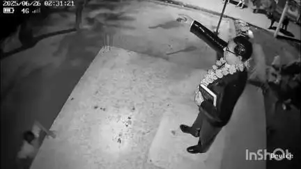 नवाबगंज: नवाबगंज थाना क्षेत्र के गंगापुर में भीमराव अंबेडकर की प्रतिमा खंडित, तनाव के बीच पथराव, पुलिस तैनात