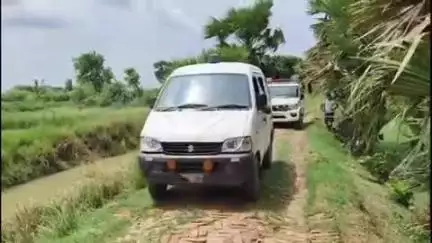 शेखपुरा: कटारी खंधा से मिला सड़ा-गला अज्ञात शव, पुलिस ने किया बरामद, इलाके में फैली सनसनी