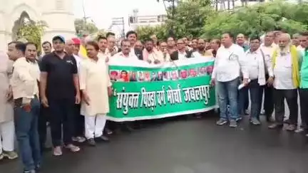 जबलपुर: इटावा में कथावाचक से मारपीट और मुंडन के विरोध में संयुक्त पिछड़ा वर्ग मोर्चा ने SDM को राष्ट्रपति के नाम ज्ञापन सौंपा
