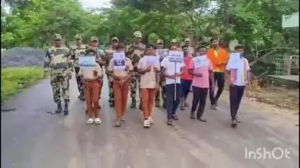ପୋଡିଆ: ପଡିଆରେ ବିଏସ୍ଏଫ୍ ଯବାନ ଙ୍କ ପକ୍ଷ୍ୟରୁ ନିଶା ନିବାରଣ ନେଇ ସଚେତନତା ସୃଷ୍ଟି