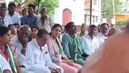 रुन्नी सैदपुर: सांसद ने रुन्नीसैदपुर में जदयू के जिला कार्यालय का किया उद्घाटन