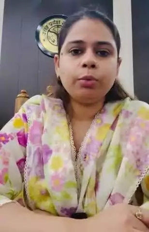चांदपुर: जिलाधिकारी जसजीत कौर ने थाना नूरपुर के ग्राम टण्डेरा में एक ही परिवार के 04 व्यक्तियों द्वारा जहरीले पदार्थ के मामले की जांच की