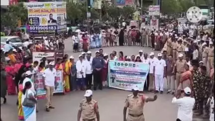 భువనగిరి: యువత మత్తు పదార్థాల జోలికి వెళ్ళకూడదు: యాదాద్రి భువనగిరి జిల్లా కలెక్టర్ హనుమంతరావు