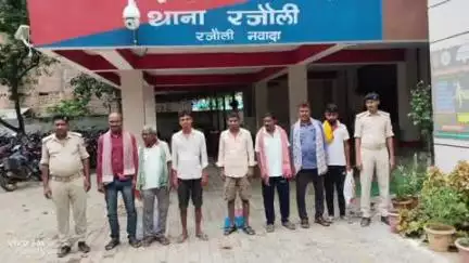 रजौली: थाना क्षेत्र के विभिन्न मामलों में कोर्ट से निर्गत 7 वारंटी हुए गिरफ्तार, भेजे गए न्यायालय