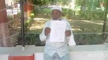 धौरहरा: भेडहिया गांव के दबंग ने पीड़ित के खेत की जबरन कराई मेड बंदी, पीड़ित ने उच्च अधिकारियों से की शिकायत