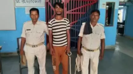 सिंघेश्वर: झिटकिया में मोबाइल चोरी करते हुए एक व्यक्ति पकड़ा गया