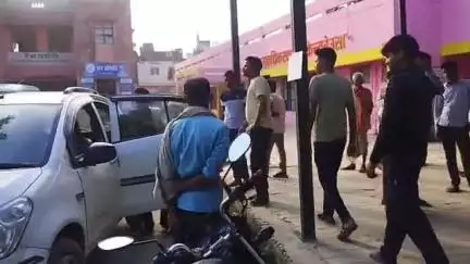 बिसवां: रेउसा क्षेत्र के रसूलपुर गांव में करंट लगने से युवक की हुई मौत, परिजनों ने किसी कार्रवाई से किया इनकार