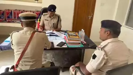 फतेहपुर: गुरपा थाने के डीएसपी ने किया वार्षिक निरीक्षण