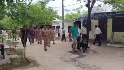 अमरोहा: एसपी के आदेश पर अमरोहा न्यायालय में सुरक्षा व्यवस्था को लेकर चलाया गया चेकिंग अभियान