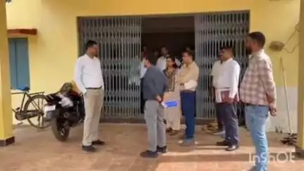 बलरामपुर: कलेक्टर ने कुसमी में आईटीआई एवं बीआईटीई भवन का किया निरीक्षण, अधिकारियों को दिए आवश्यक दिशा-निर्देश