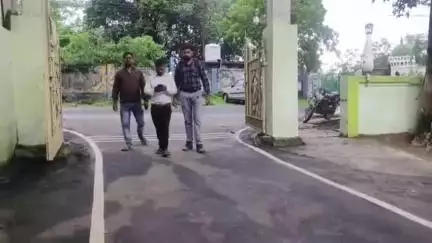 मंडला: टूर एंड ट्रेवल्स कंपनी ने किराये पर लिया वाहन, किराया नहीं दे रहे, पीड़ितों ने पुलिस अधीक्षक कार्यालय में की शिकायत