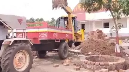 पंढरपूर: आषाढी वारीसाठी 65 एकरमध्ये निकृष्ट दर्जाचे काम, भाविकांनी व्यक्त केला संताप #Jansamasya