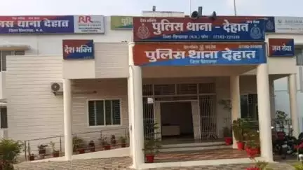 छिंदवाड़ा नगर: छिंदवाड़ा: 4 साल की बच्ची से छेड़छाड़, पड़ोसी गिरफ्तार, बहला-फुसलाकर तालाब ले गया