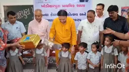 રાધનપુર: રાજપુર અને કમલીવાડામાં કેબિનેટ મંત્રીની અધ્યક્ષતામાં શાળા પ્રવેશોત્સવ યોજાયો