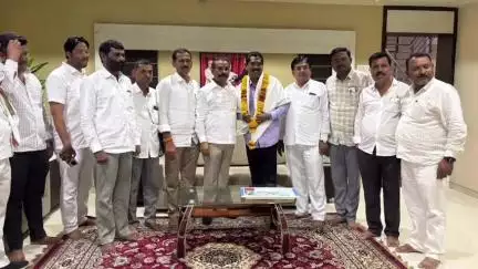 अंतरवाली सराटीत खा. बजरंग सोनवणे यांची भेट