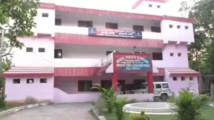 ଫୁଲବାଣୀ ସହର: ଫୁଲବାଣୀ ଠାରେ ଫୁଲବାଣୀ ଟାଉନ ଥାନା କୁ ମିଳିଛା ବାଇକ ରାକେଟ ଗ୍ୟାଙ୍ଗ,