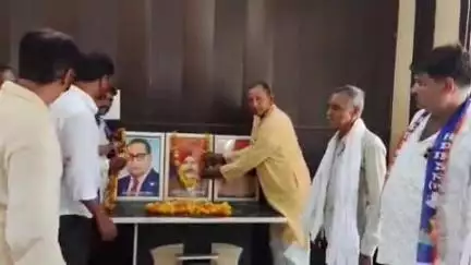 खागा: धाता में अपना दल एस ने छत्रपति साहूजी महाराज की जयंत्री धूमधाम से मनाई, कार्यवाहक विधानसभा अध्यक्ष रहे उपस्थित