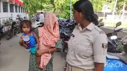 मधेपुरा: गुढ़ियारी गांव में पुलिस ने छापामारी कर 4 ग्राम स्मैक के साथ महिला खुशबू कुमारी को किया गिरफ्तार