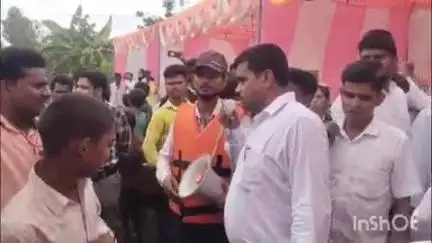 दातागंज: उसहैत के अटेना गंगा घाट पर बाढ़ राहत बचाव कार्य के लिए आयोजित किया गया मॉकड्रिल