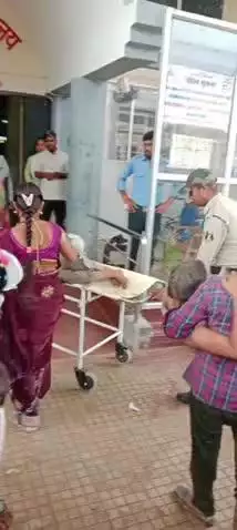 कवर्धा: कुआंमालगी में बाइक सीखने के दौरान दो नाबालिग बालिकाएं अनियंत्रित होकर खेत में गिरीं, दोनों गंभीर रूप से घायल