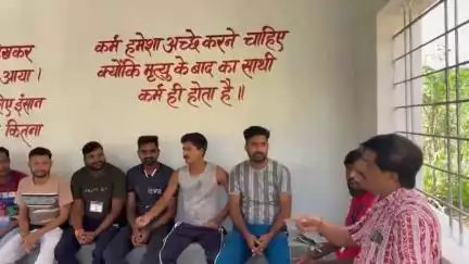 तोरपा: तपकरा गांव के मुक्तिधाम परिसर में नवनिर्मित शेड का उद्घाटन किया गया