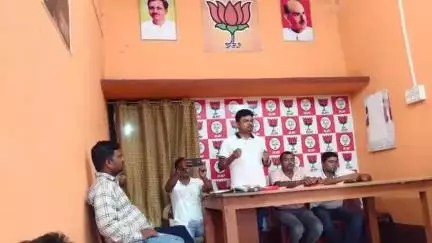 হুড়া: মানবাজার 1 নং মণ্ডলের উদ্যোগে লালপুর দলীয় কার্যালয়ে বুথ স্বশক্তিকরণ নিয়ে হল BJP-র সাংগঠনিক সভা, উপস্থিত জেলা সম্পাদক