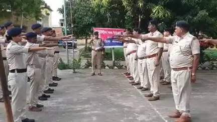मोदनगंज: घोसी थाना में पुलिस कर्मियों ने नशा मुक्ति को लेकर खाई कसम