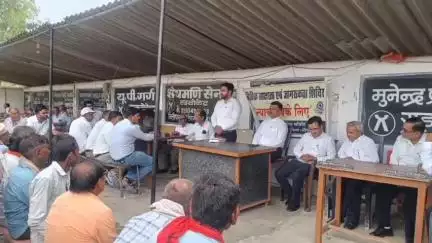 रामपुर नैकिन: रामपुर नैकिन न्यायालय परिसर में जिला विधिक साक्षरता एवं जागरूकता शिविर का आयोजन