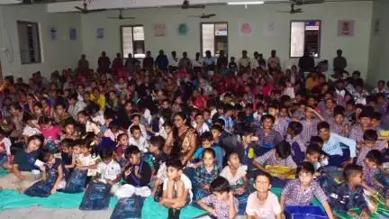 જામનગર શહેર: દેવરાજ દેપાળ સ્કૂલમાં ધારાસભ્ય દિવ્યેશ અકબરીની ઉપસ્થિતિમાં શાળા પ્રવેશોત્સવ કાર્યક્રમ યોજાયો