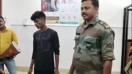 गिरिडीह: भेलवाघाटी थाना पुलिस ने प्रेम प्रसंग मामले में युवक को किया गिरफ्तार, कोर्ट में पेश कर जेल भेजा